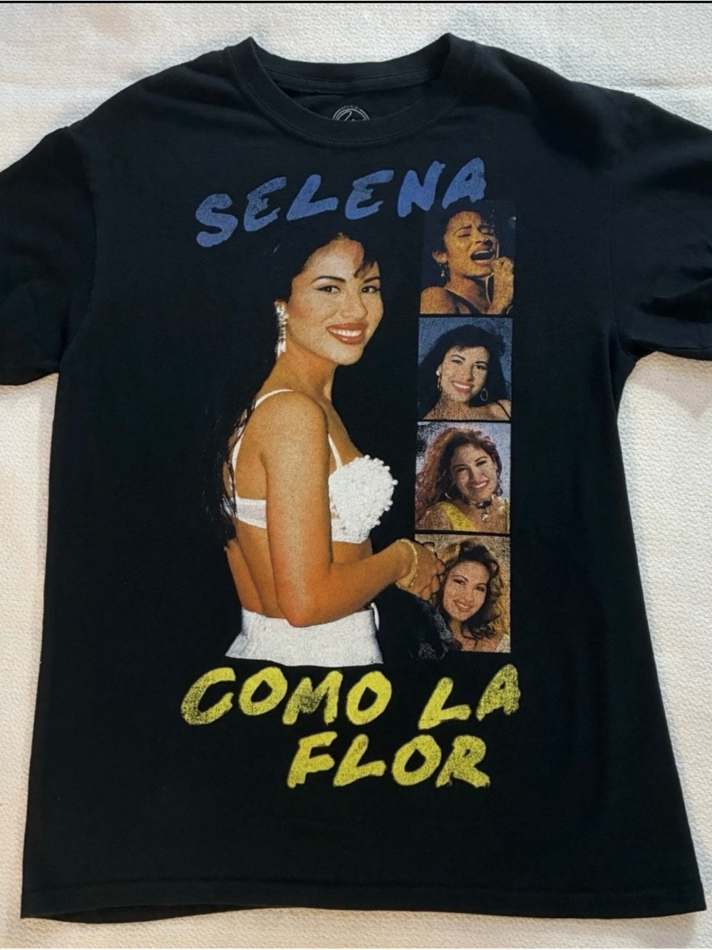 Selena Como La Flor Black Graphic Tee